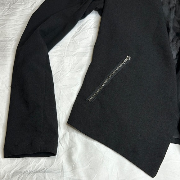 Mid length Jacket - Picture 3 of 5